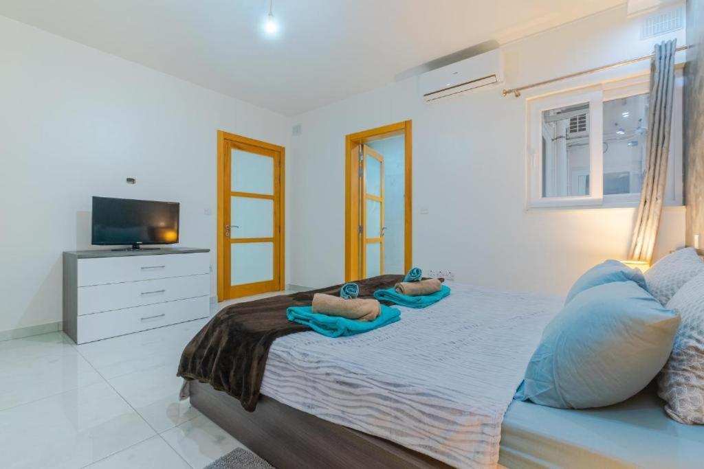 New 3 Bdr 2 Bth Apartment Terrace In Bugibba St. Paul's Bay Exterior foto